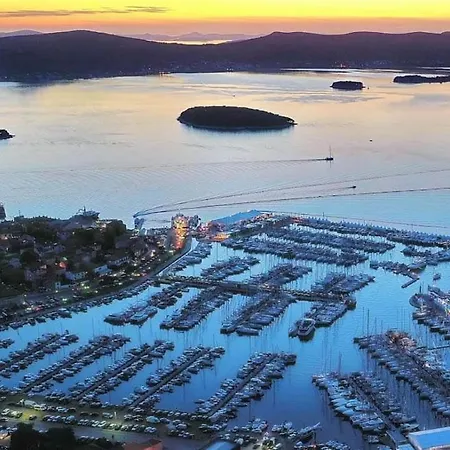 Apartmán Centar Sare Biograd Na Moru