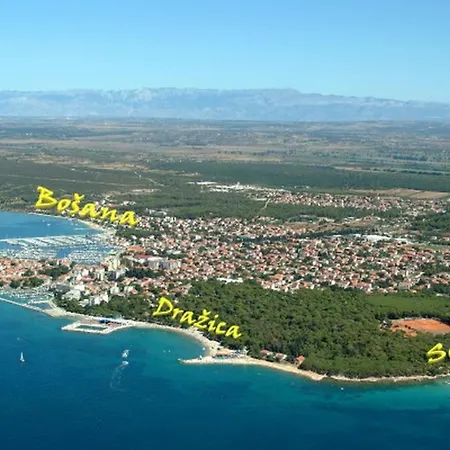 Centar Sare Biograd Na Moru