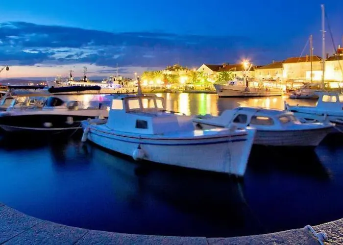 Апартаменты Centar Sare *